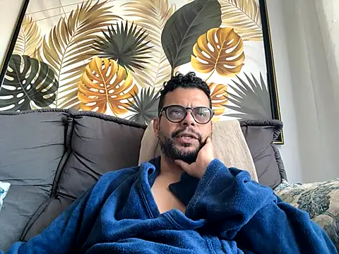 HornyBeachBoyBR online show from June 17, 2:05 pm