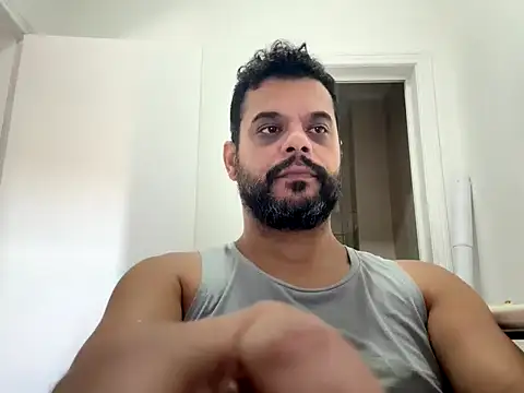 HornyBeachBoyBR online show from May 2, 2:00 pm