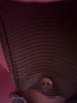 izanmiller2001 online show from February 22, 11:17 pm