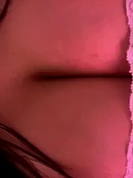 Snapshot of izanmiller2001 chatting on November 26, 3:17 am izanmiller2001 online show from November 26, 3:17 am