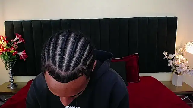 soft attraction online show from January 13, 7:40 pm