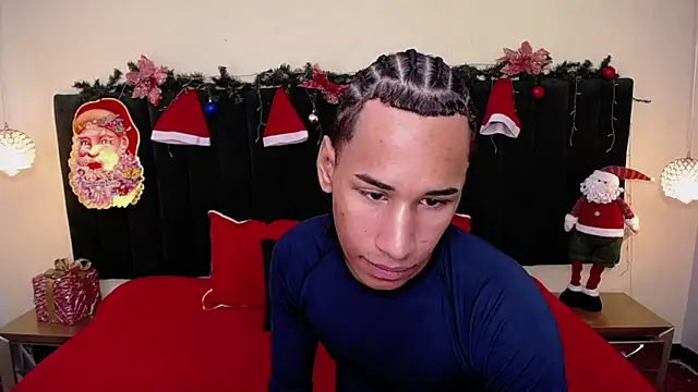 soft attraction online show from December 18, 7:50 pm