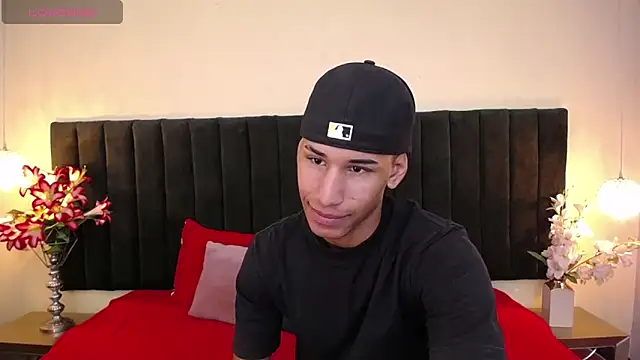 soft attraction online show from March 16, 8:00 pm