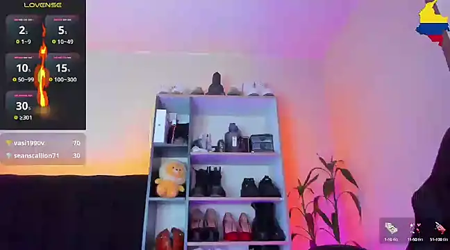 Snapshot of litz81 chatting on February 15, 8:34 pm litz81 online show from February 15, 8:34 pm