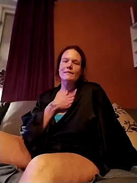 Milfen 7 online show from October 24, 6:18 pm