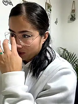 Sweet  Nurse1 online show from September 18, 6:33 pm