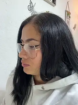 Sweet  Nurse1 online show from December 19, 7:05 pm