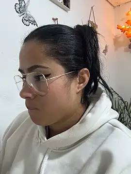 Sweet  Nurse1 online show from November 27, 7:14 pm