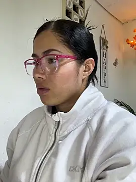 Sweet  Nurse1 online show from March 25, 9:24 pm