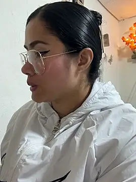 Sweet  Nurse1 online show from February 26, 8:09 pm