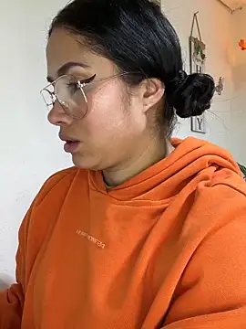 Sweet  Nurse1 online show from March 28, 7:15 pm