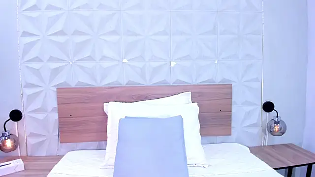 Stacey white  online show from April 1, 7:55 pm