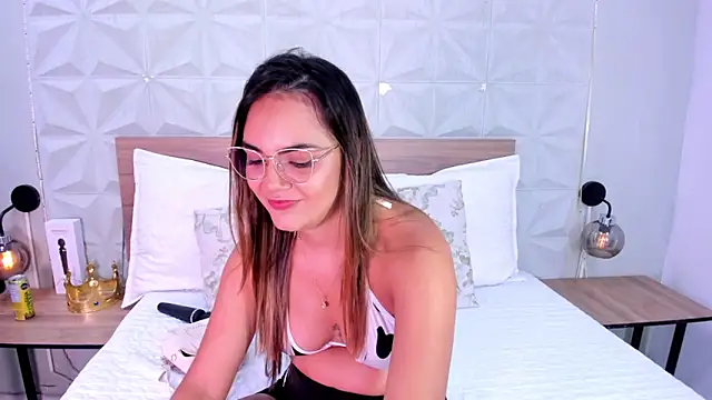 Stacey white  online show from May 8, 8:12 pm