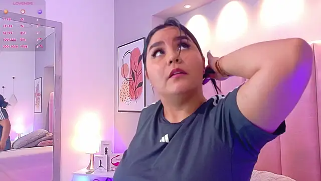 KeilyRoss online show from February 21, 8:00 pm