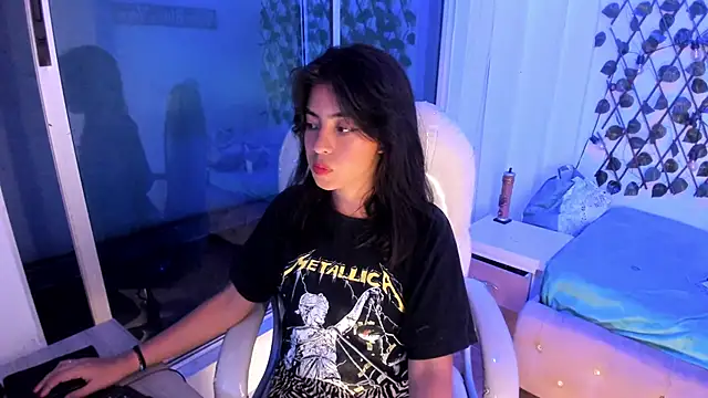 Snapshot of Vic_beckeer chatting on February 9, 4:57 am Vic beckeer online show from February 9, 4:57 am