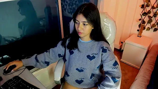 Snapshot of Vic_beckeer chatting on October 26, 4:35 am Vic beckeer online show from October 26, 4:35 am