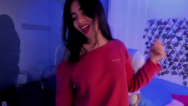 Snapshot of Vic_beckeer chatting on February 5, 7:39 am Vic beckeer online show from February 5, 7:39 am