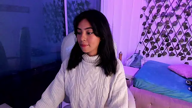 Snapshot of Vic_beckeer chatting on February 8, 4:57 am Vic beckeer online show from February 8, 4:57 am