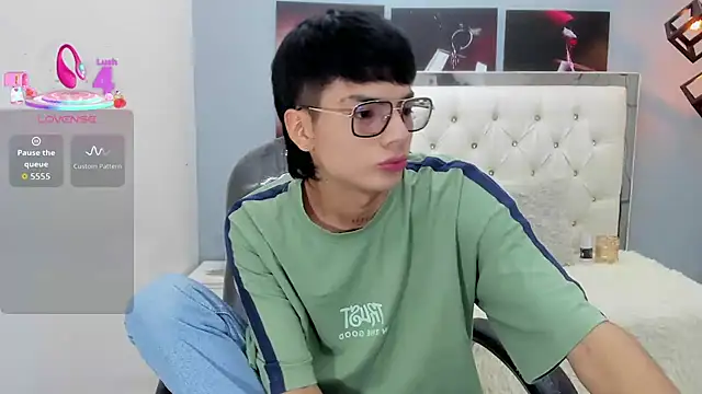 Noha scott online show from April 16, 11:40 pm