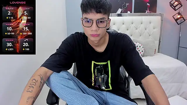 Noha scott online show from March 10, 11:20 pm