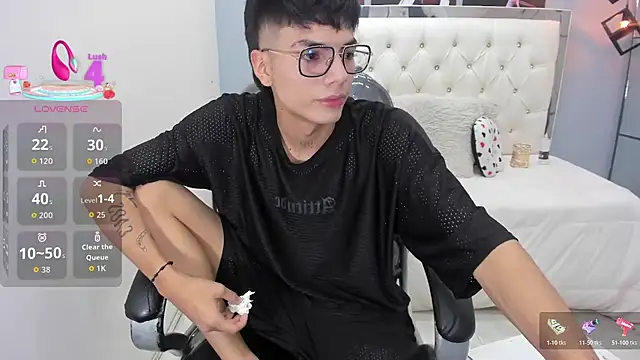 Noha scott online show from March 26, 10:51 pm