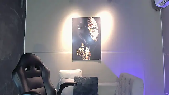 lola red95 online show from May 30, 8:03 pm