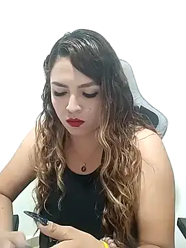 Snapshot of fany_secret chatting on October 12, 1:18 am fany secret online show from October 12, 1:18 am