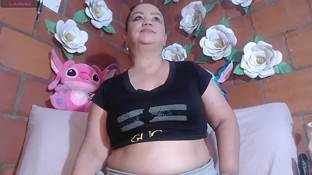 IngritBitch online show from March 14, 10:10 am