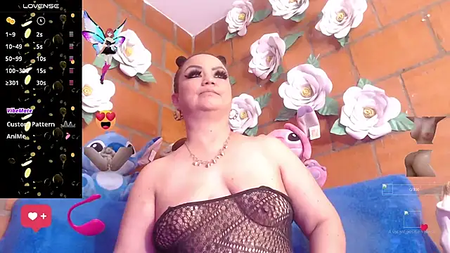 IngritBitch online show from November 1, 2:11 pm