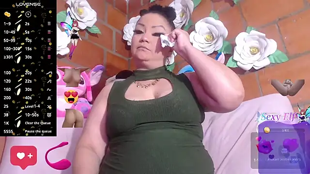 IngritBitch online show from March 27, 8:01 am