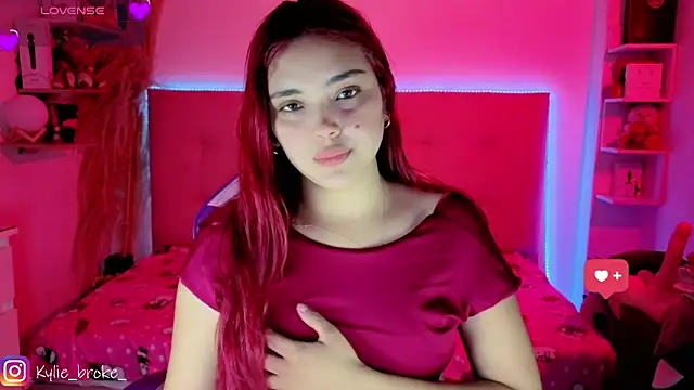 Kylie brokee online show from May 29, 9:10 pm