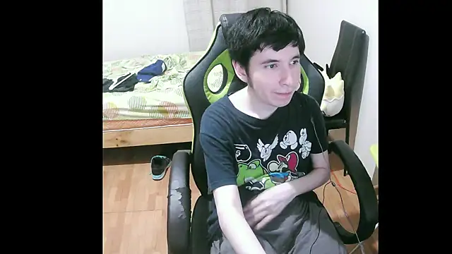 Snapshot of Twink_martinboy chatting on January 28, 3:25 am Twink martinboy online show from January 28, 3:25 am