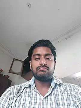 Snapshot of lm12334 chatting on October 13, 8:05 am lm12334 online show from October 13, 8:05 am