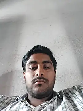 Snapshot of lm12334 chatting on October 3, 9:33 am lm12334 online show from October 3, 9:33 am