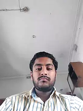 Snapshot of lm12334 chatting on October 15, 8:11 am lm12334 online show from October 15, 8:11 am