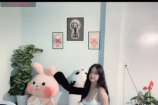  Aimy  online show from October 30, 5:21 pm