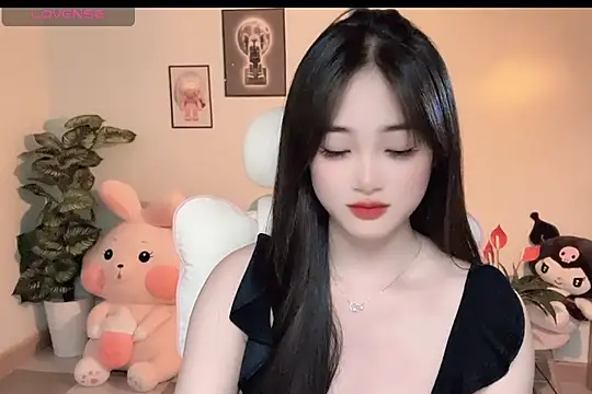  Aimy  online show from December 5, 6:28 pm