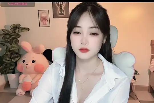  Aimy  online show from November 4, 3:38 pm