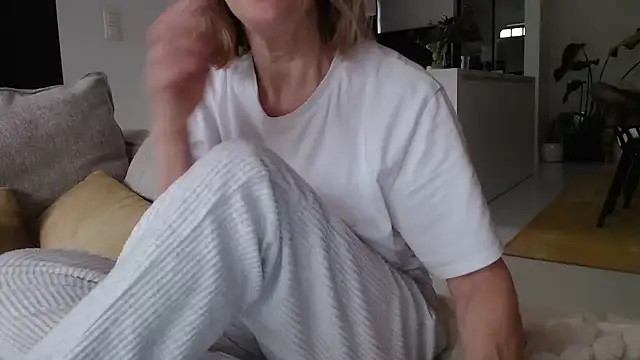 godinflower online show from January 17, 8:51 am