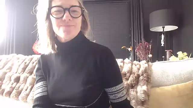 godinflower online show from February 24, 9:32 am