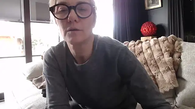 godinflower online show from February 26, 1:22 pm