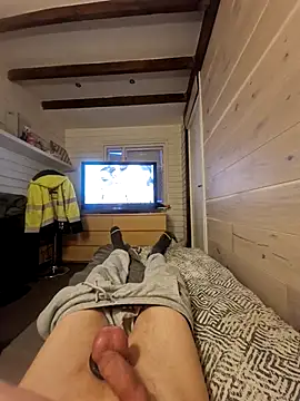 marcis222 online show from February 9, 6:22 am