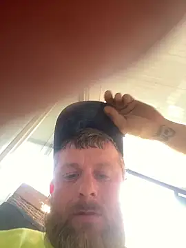 rocket8669 online show from April 1, 10:28 pm