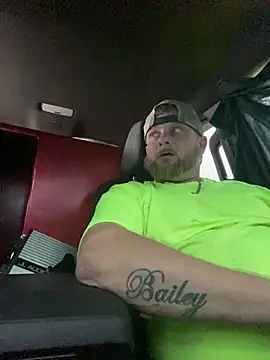 rocket8669 online show from April 7, 7:48 pm