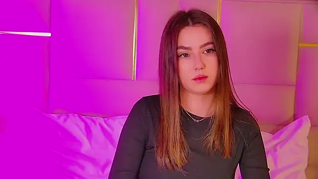 Snapshot of AliceMoreno chatting on November 17, 5:06 pm AliceMoreno online show from November 17, 5:06 pm