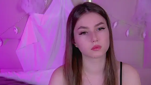 Snapshot of AliceMoreno chatting on November 6, 7:07 pm AliceMoreno online show from November 6, 7:07 pm