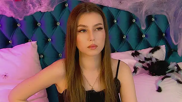 Snapshot of AliceMoreno chatting on October 28, 5:12 pm AliceMoreno online show from October 28, 5:12 pm