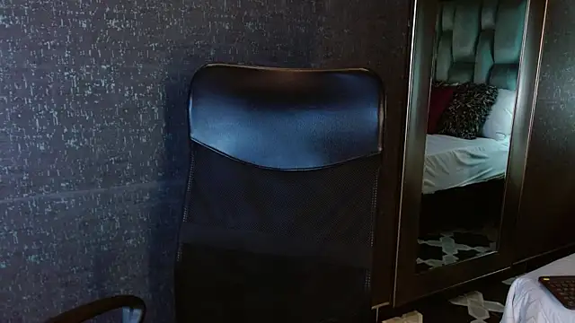 Snapshot of AmmyJones_ chatting on July 14, 1:16 am AmmyJones online show from July 14, 1:16 am