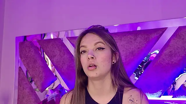 AmmyJones  online show from March 16, 7:16 pm