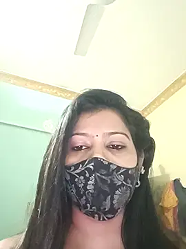 SANAYA ROY online show from February 18, 8:33 am